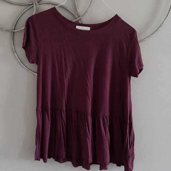 Urban Outfitters ruffle tee - Picture 1 of 4